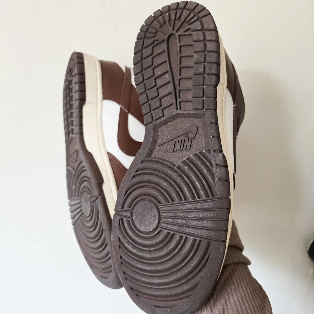 Nike Dunk Low Cacao Shoes - Picture 9 of 10